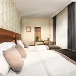 Bossuite Business Hotel *