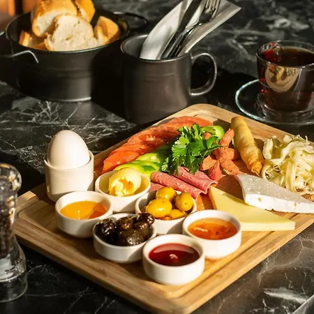 Hotel Bossuite Business